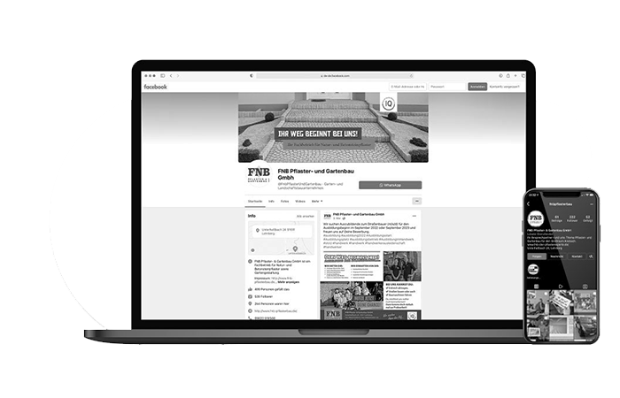 Schwarzweißbild eines Laptops und Smartphones mit der Facebook-Seite der FNB Pflaster- und Gartenbau GmbH. Der Bildschirm zeigt ein Titelbild mit Garteninhalten. Die Facebook-Oberfläche ist auf beiden Geräten sichtbar.